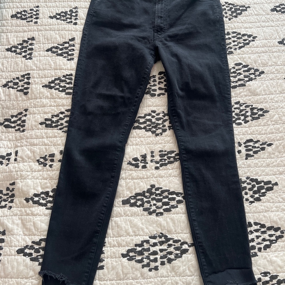 Mother Stunner Zip Ankle Step Fray Skinny Jeans